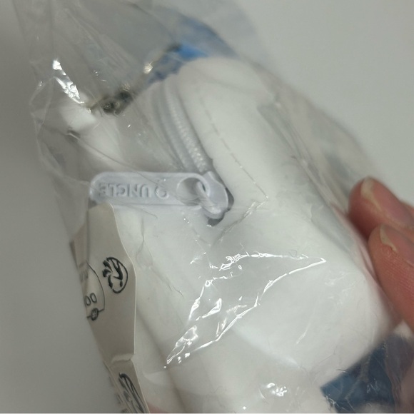 Cinnamaroll Rubber Coin Purse with Shoulder Strap - Picture 6 of 8